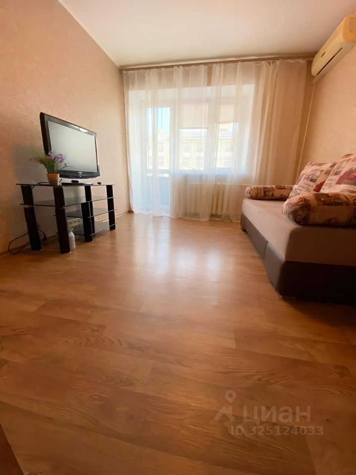 Вокзальная магистраль - 13 №4