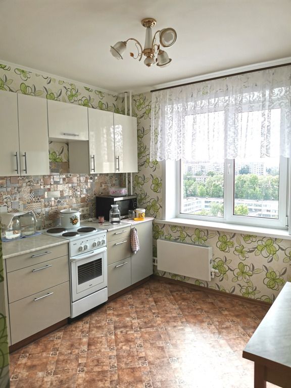 Толбухина - 25/1 №7