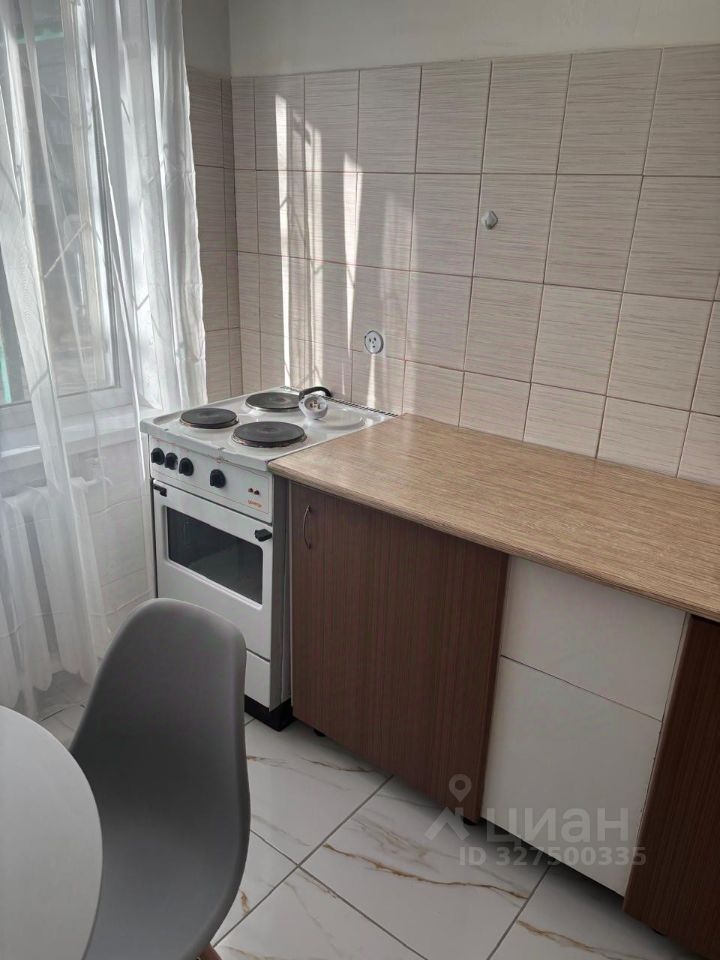 Троллейная - 22 №4