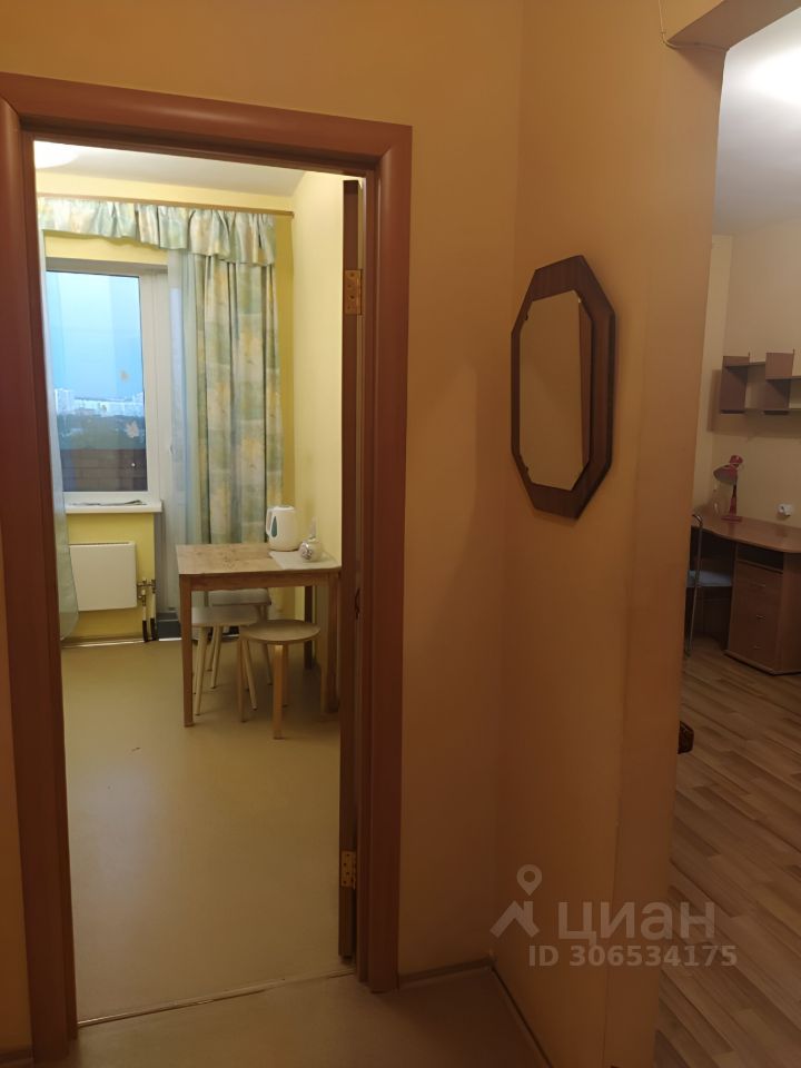 Добролюбова - 162/1 №3