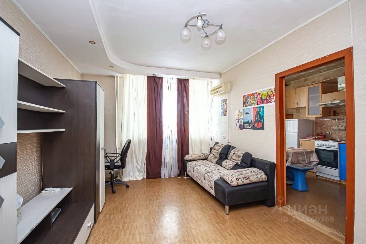 Чкалова - 74 №1