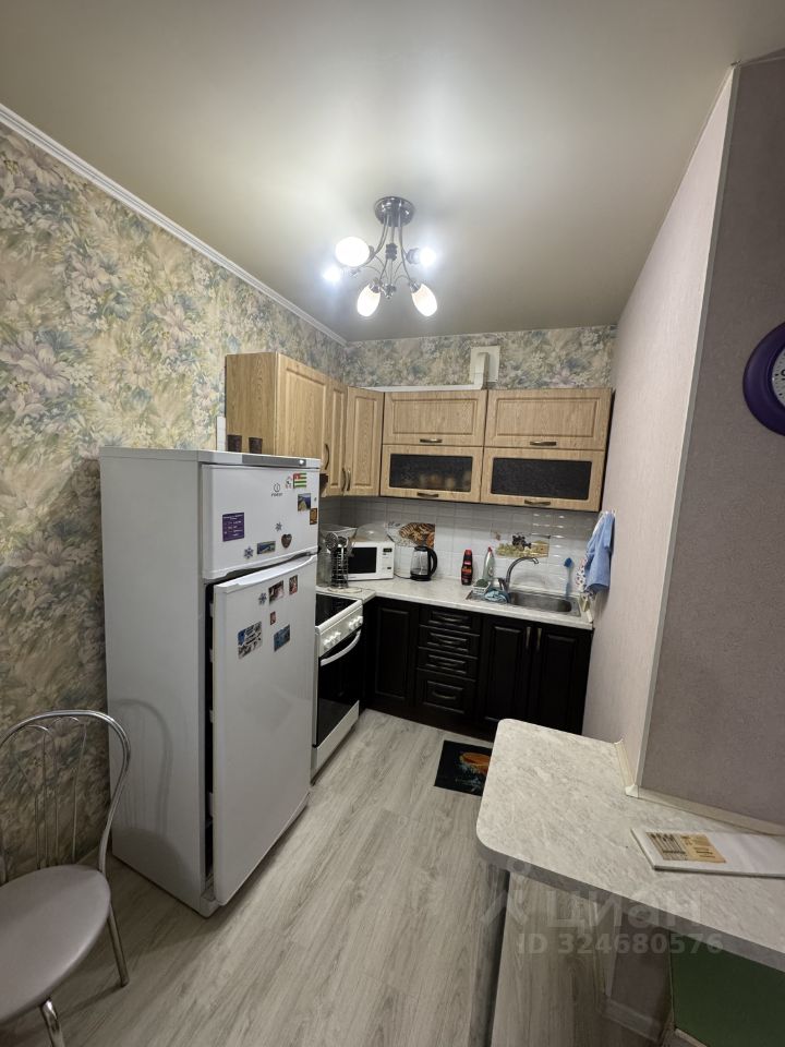 Есенина - 12/2 №2