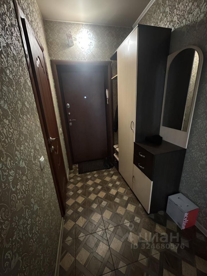 Есенина - 12/2 №4