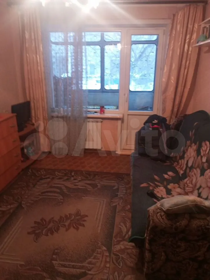 Челюскинцев - 15/1 №5