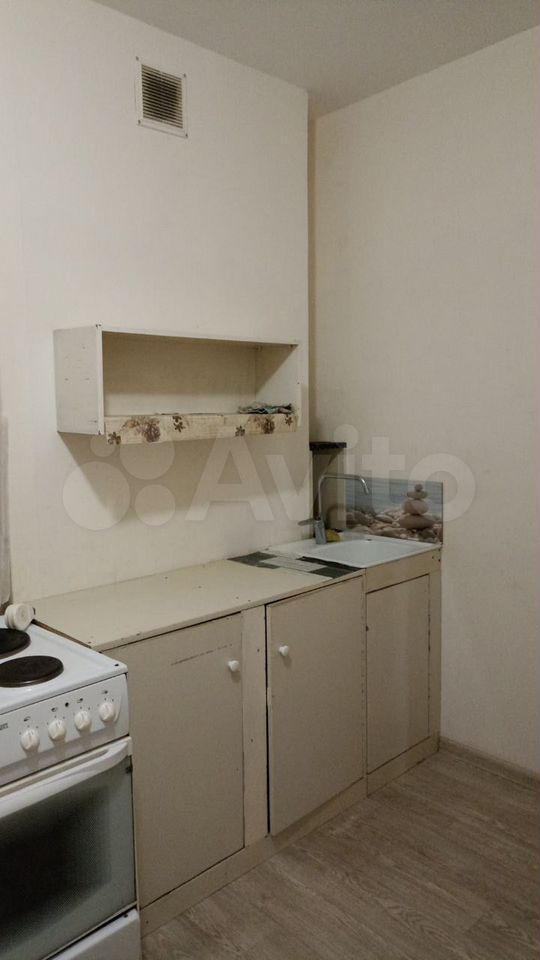 Оловозаводская - 13 №4