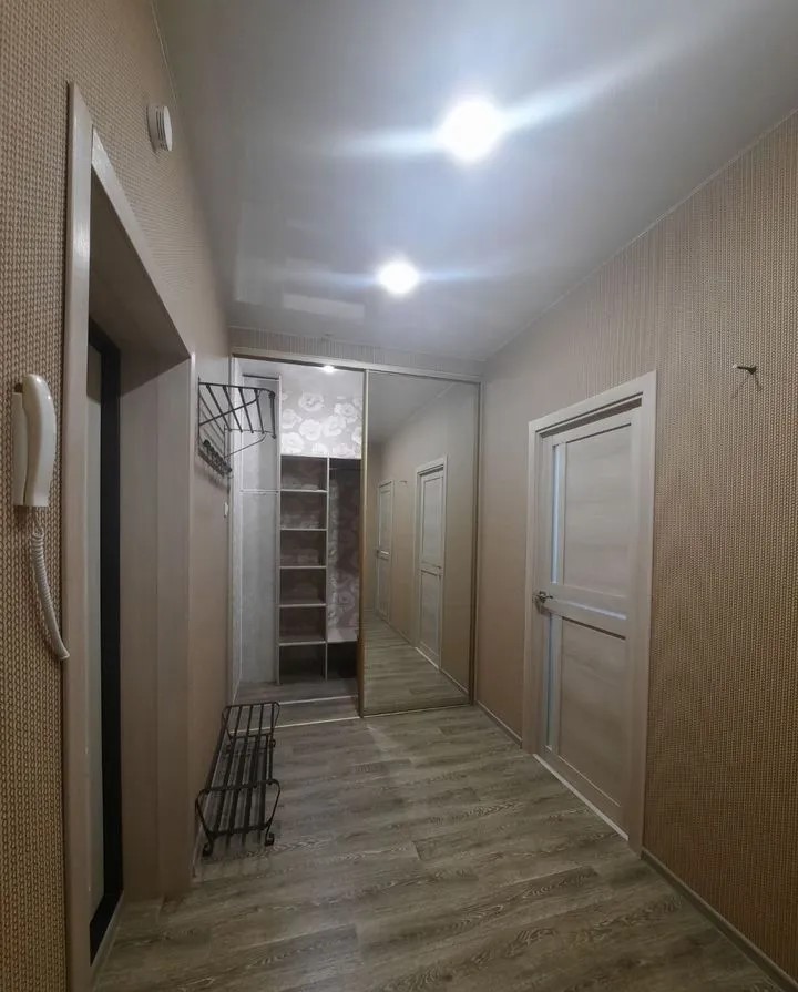 Кирова - 32 №8